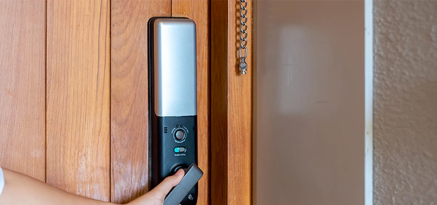 Home Security Electronic Locks Upgrades in Franklin, CA